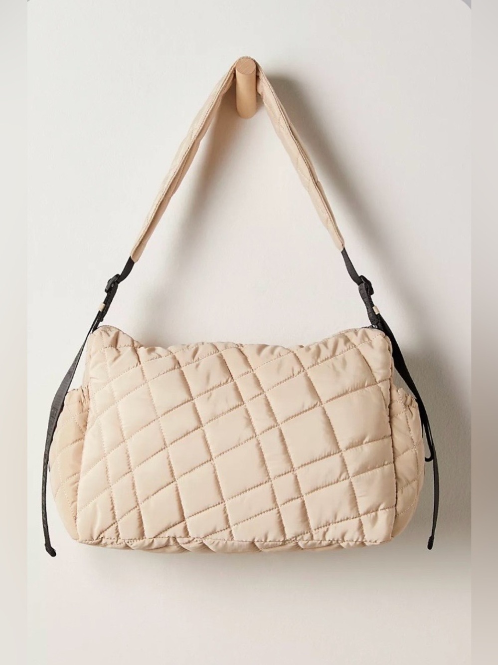 ▪️NWT Free People Off The Path Carryall Quilted Bag